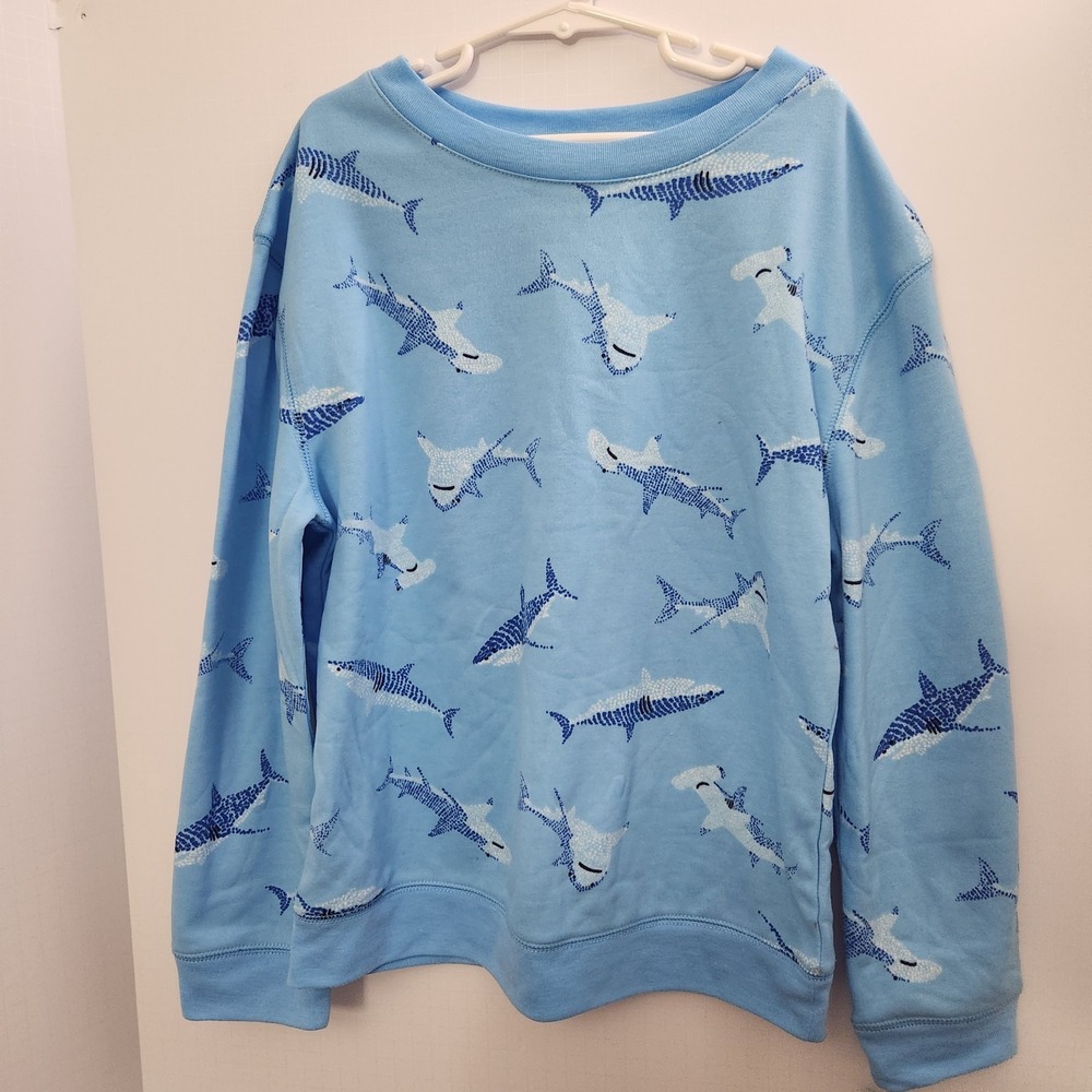 Boys' Crewneck Sweatshirt Short Pajama Set - Cat & Jack™ Sharks Size M (8)